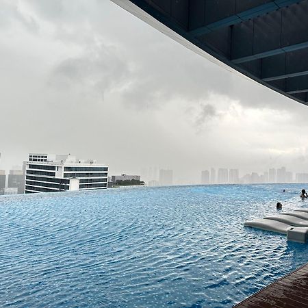 Crystal Suites At Eaton, Klcc Kuala Lumpur Bagian luar foto