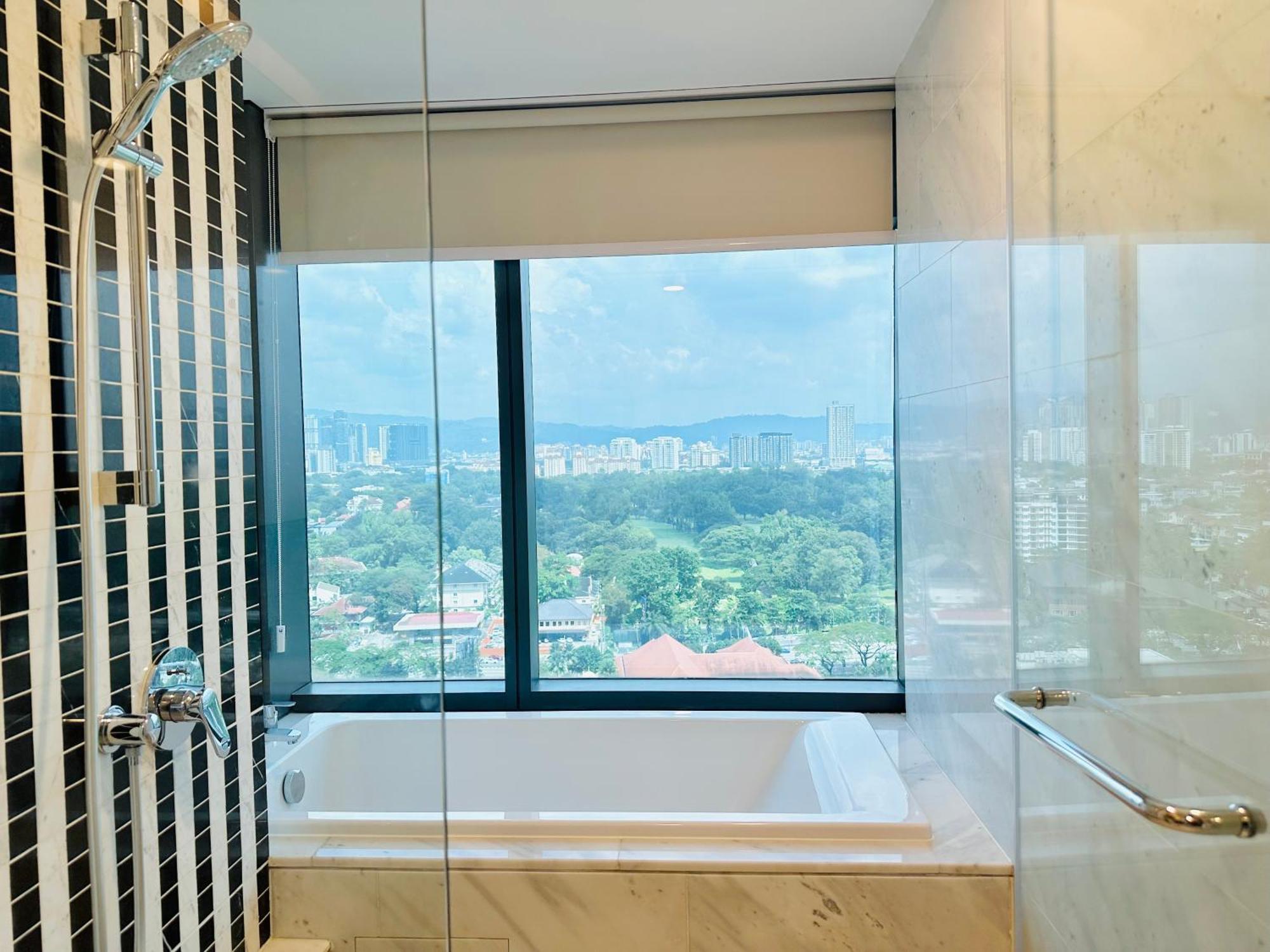 Crystal Suites At Eaton, Klcc Kuala Lumpur Bagian luar foto